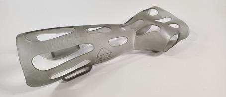 Metallic forearm splint